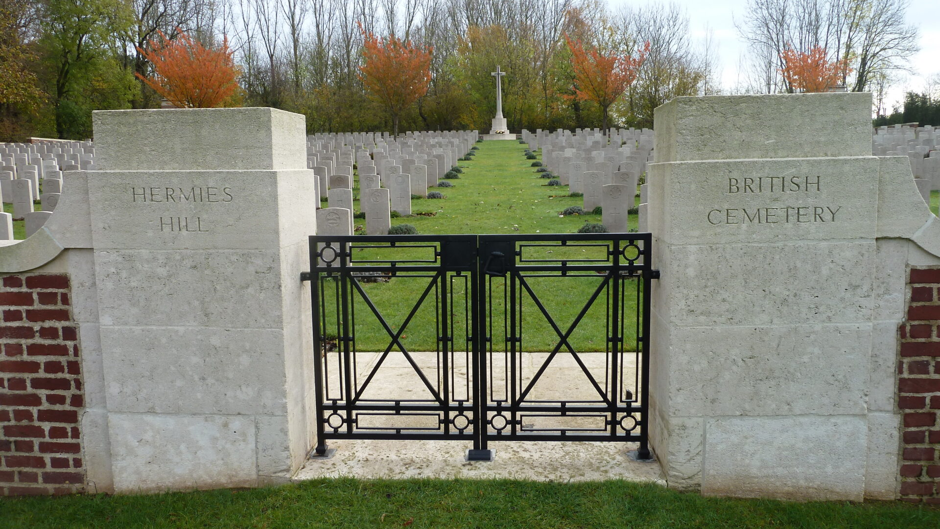 Hermies Hill British Cemetery