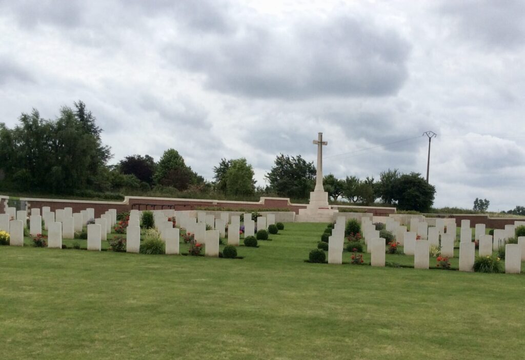 Vieille Chapelle New Military Cemetery