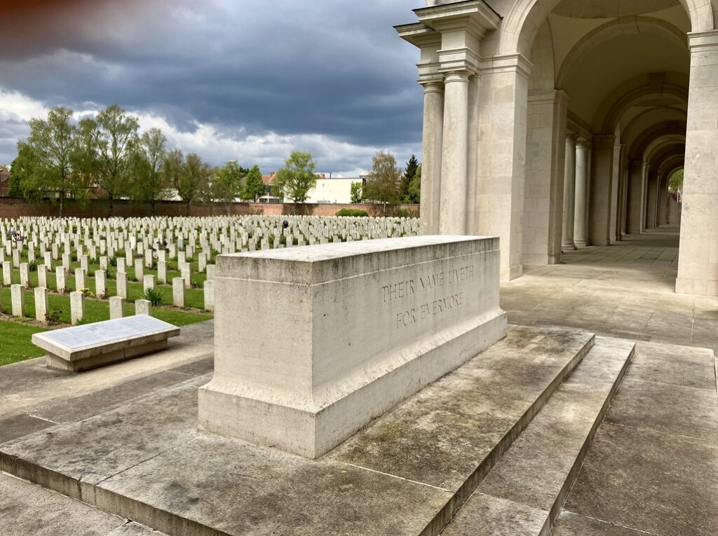 Faubourg D’Amiens Cemetery, Arras